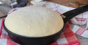 Pan Casero en Sartén: Una Receta Facil, Deliciosa y Super Rápida